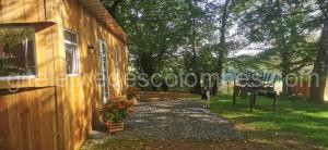 Photo de le Chalets La Petite Maison dans La Mégie Tiny House à Troche